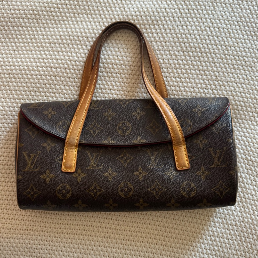 Louis Vuitton Handbag